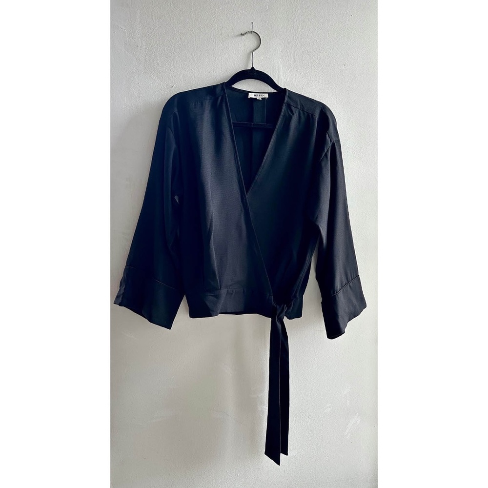 Need Supply Co., Tie Top in Black, M